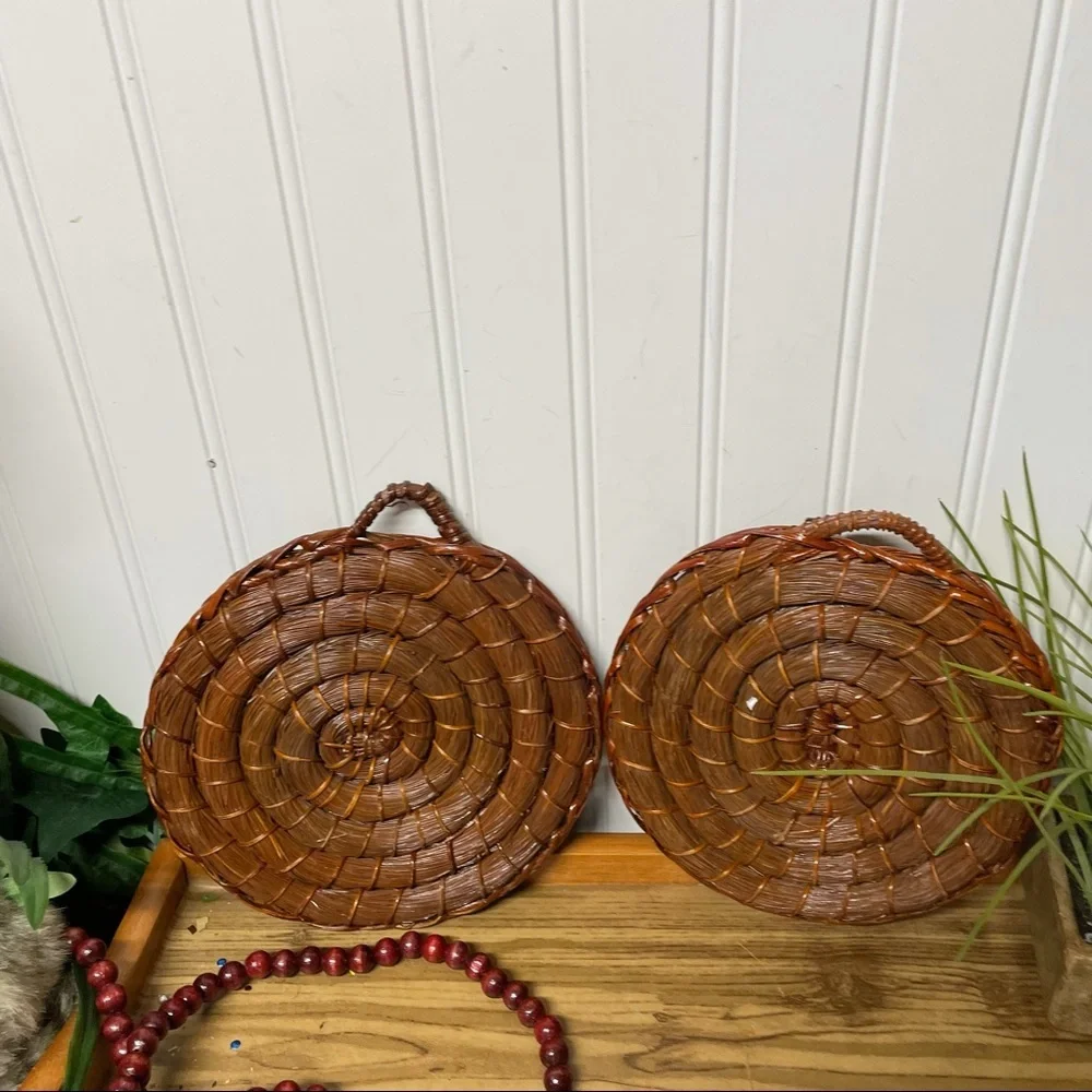 Set of 2 Bohemian Pine needle trivets